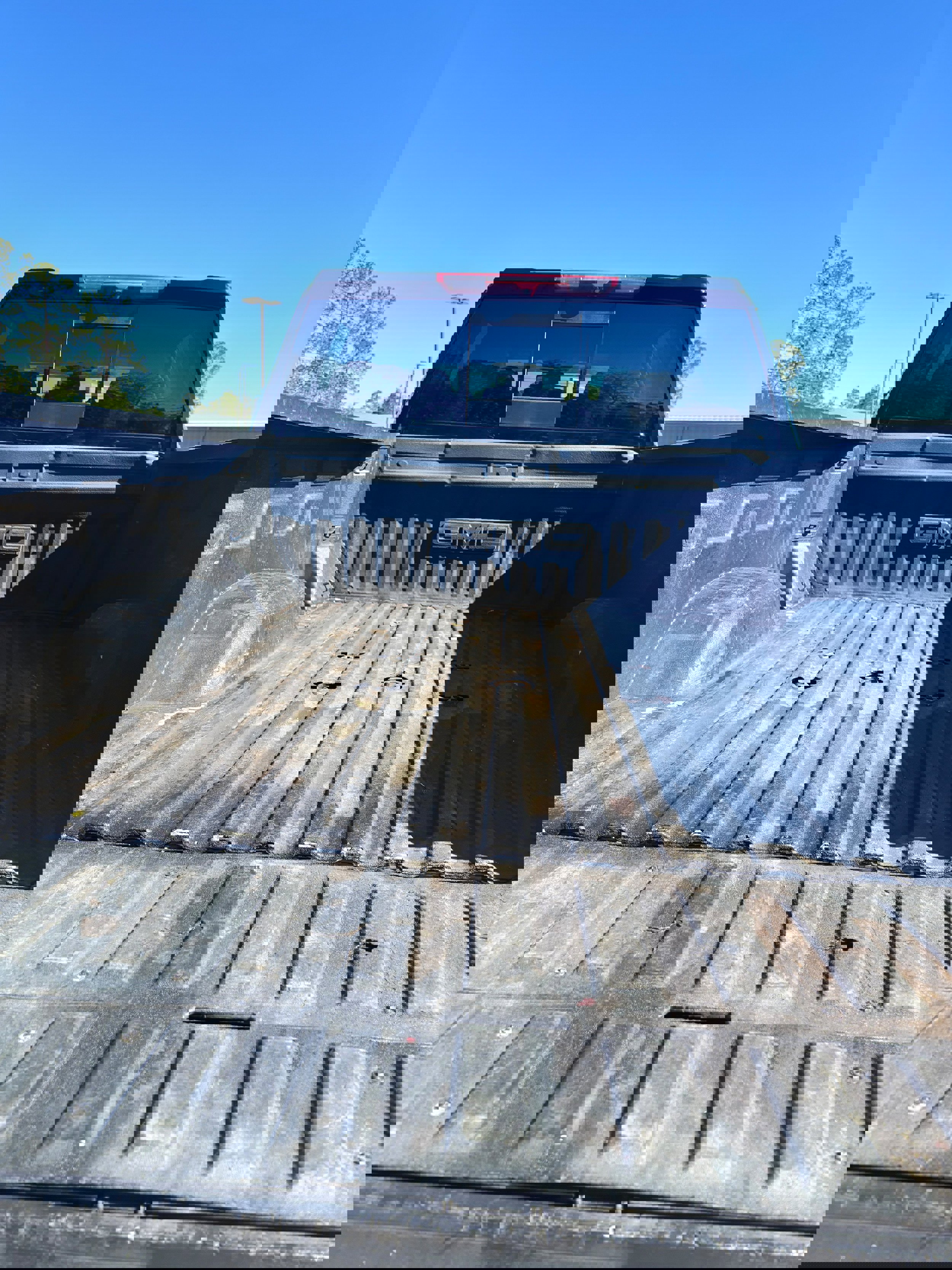 Used 2022 GMC Sierra 2500 SLT w/ SLT Premium Package image 10