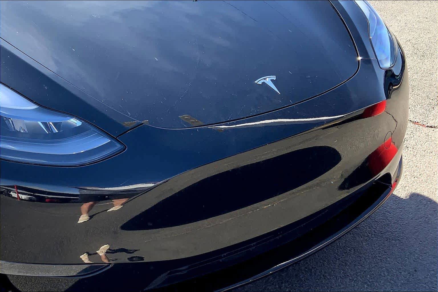 Used 2025 Tesla Model Y Long Range AWD/4WD image 29