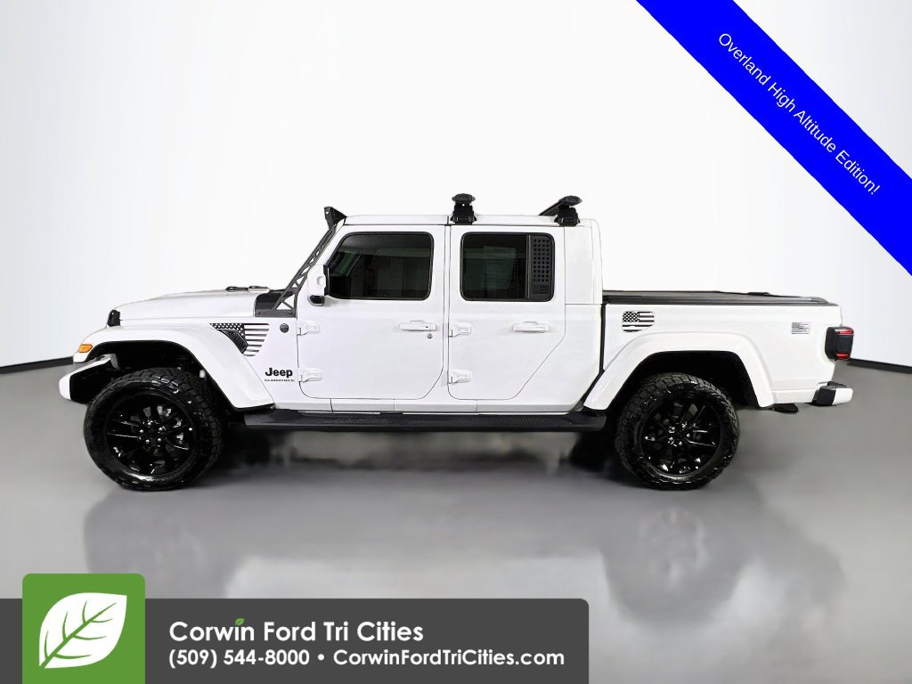 Used 2023 Jeep Gladiator Overland AWD/4WD image 5