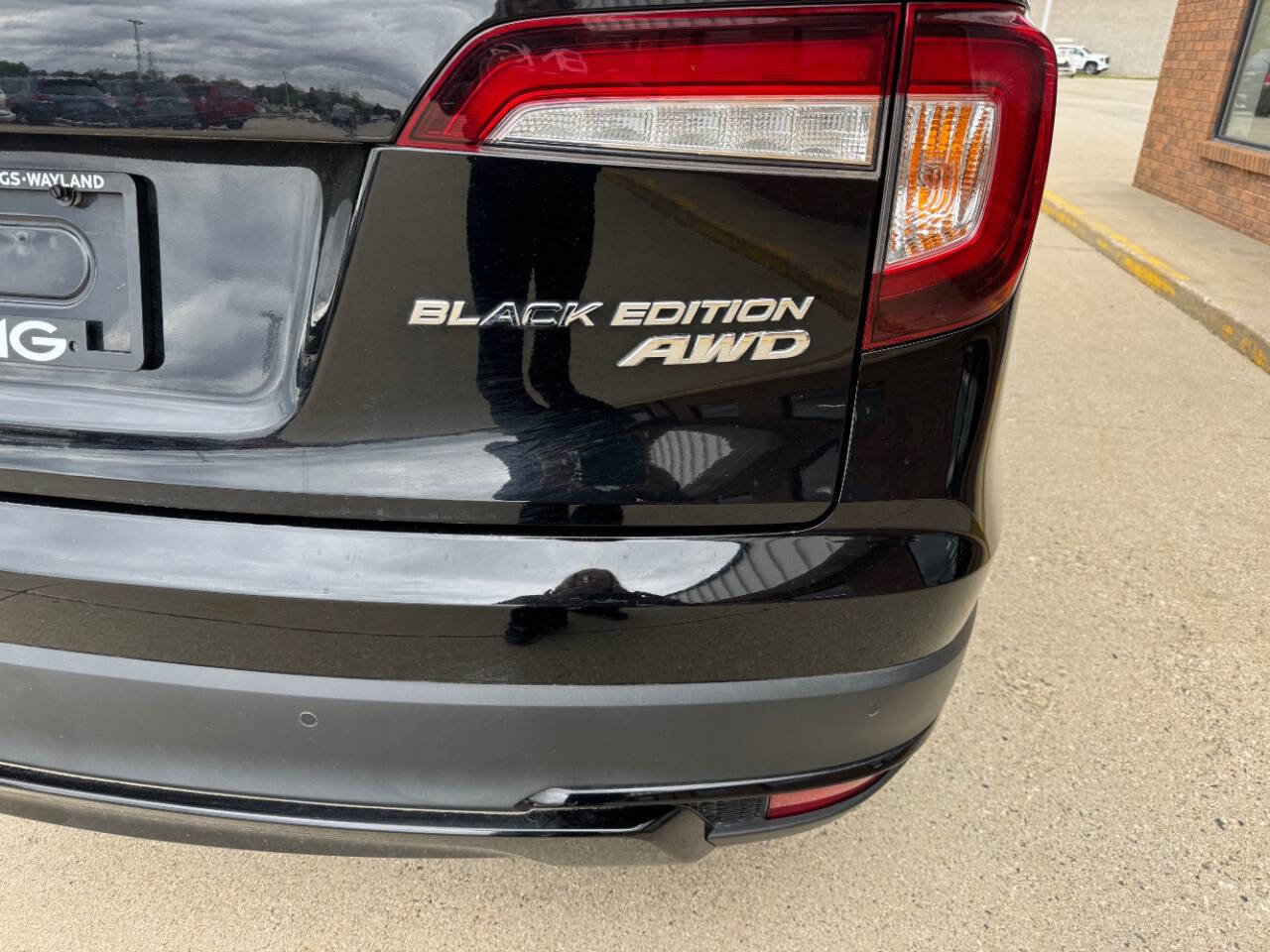Used 2020 Honda Pilot Black Edition image 41