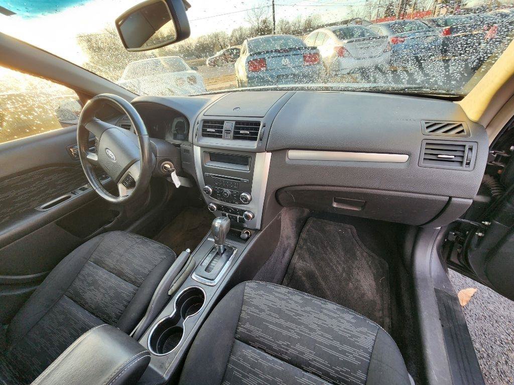 Used 2012 Ford Fusion SE FWD image 13