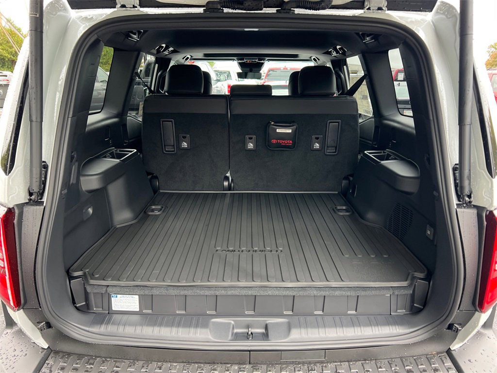 New 2026 Toyota Land Cruiser image 18