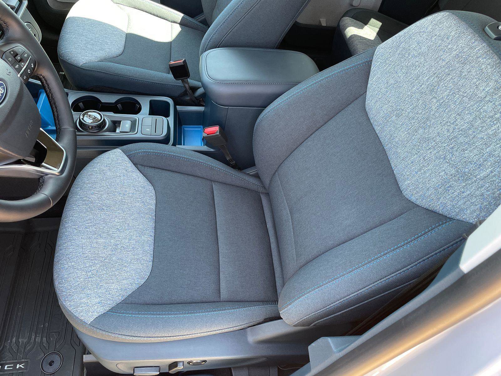 New 2025 Ford Maverick XLT w/ XLT Luxury Package image 9