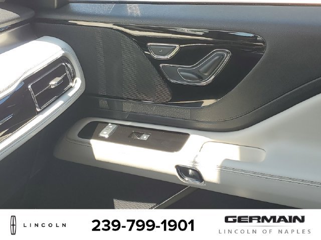New 2026 Lincoln Aviator 2WD image 27