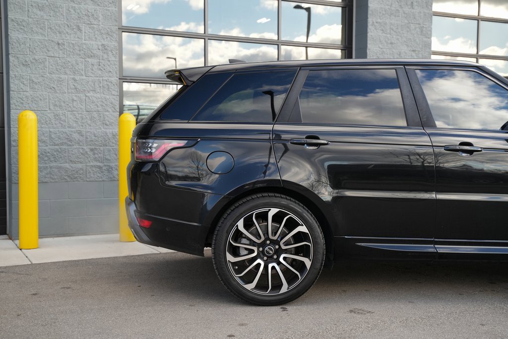 Used 2020 Land Rover Range Rover Sport HSE image 19