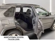 Used 2025 Toyota RAV4 XLE AWD/4WD image 18