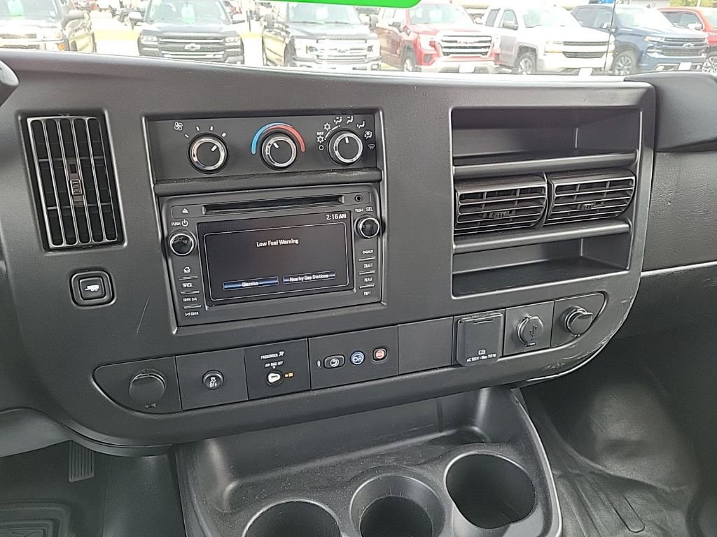 Used 2019 Chevrolet Express 3500 w/ Power Convenience Package RWD image 7