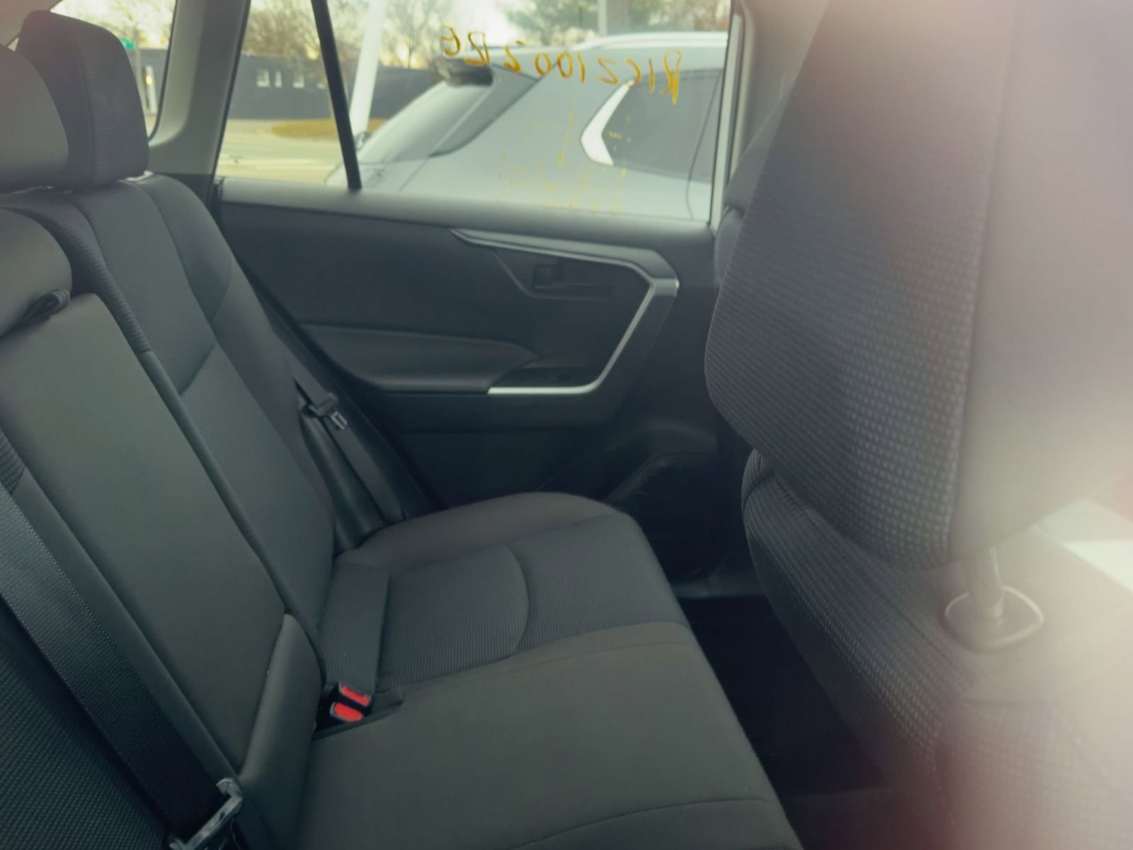 Used 2025 Toyota RAV4 LE image 9