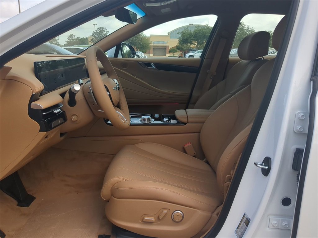 Used 2025 Genesis G80 2.5T image 19