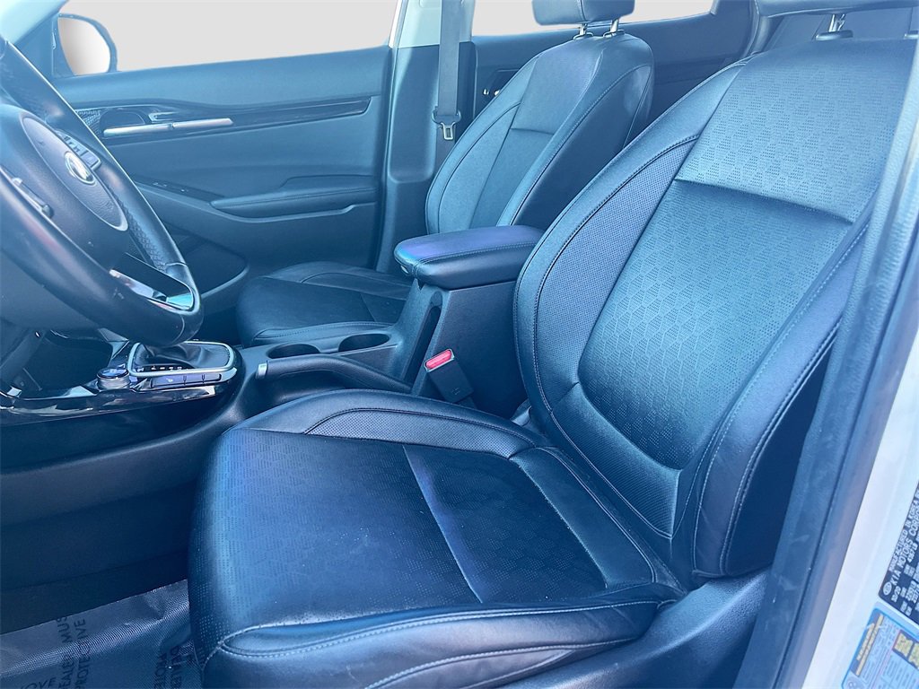 Used 2021 Kia Seltos EX image 21