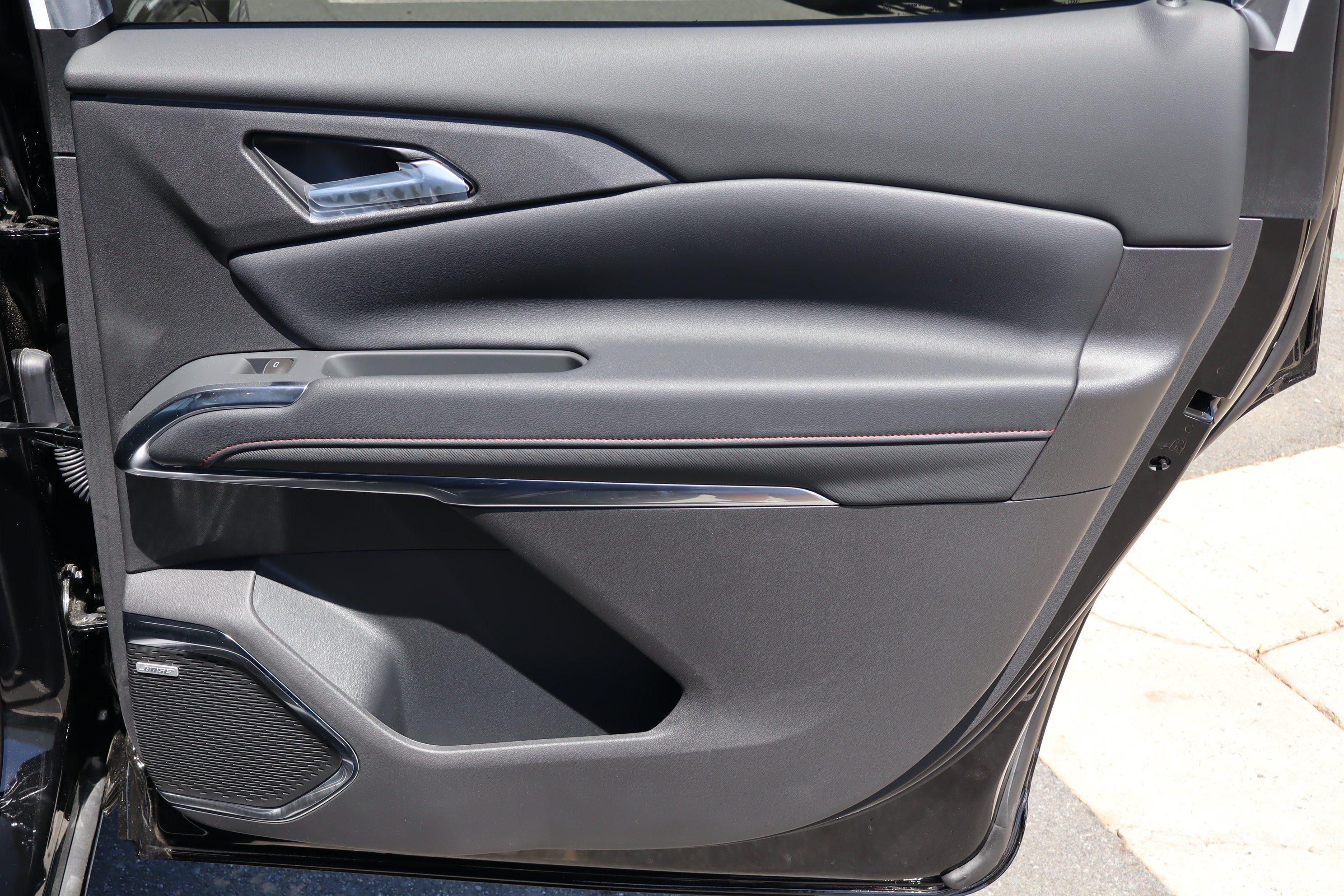 New 2026 Chevrolet Traverse RS FWD image 25