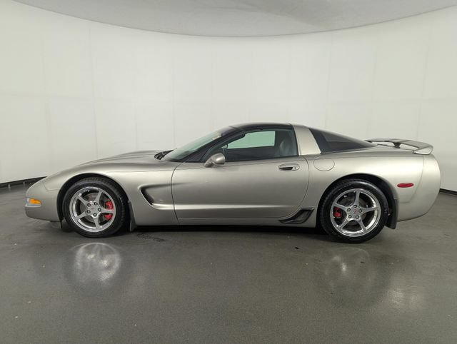 Used 1999 Chevrolet Corvette Coupe w/ Memory Pkg RWD image 5