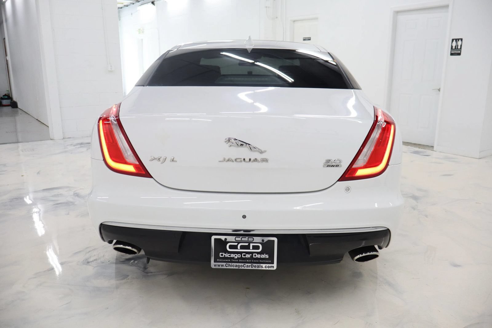 Used 2016 Jaguar XJ L Portfolio AWD/4WD image 6