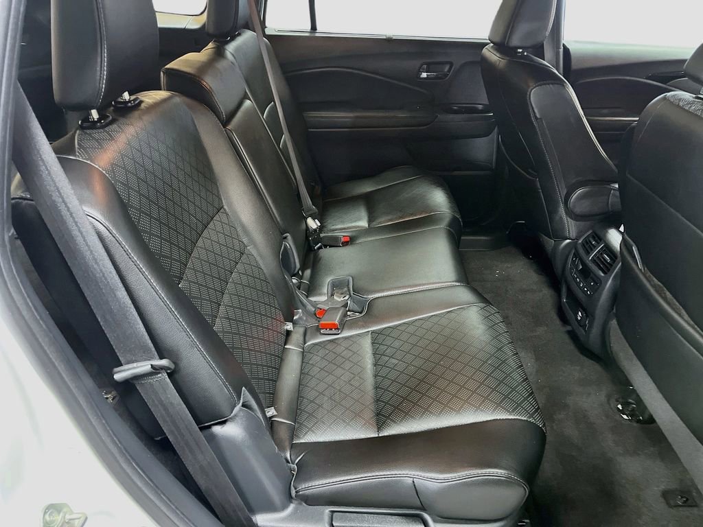 Used 2020 Honda Passport Touring image 29