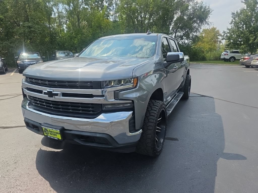 Used 2019 Chevrolet Silverado 1500 LT w/ All-Star Edition AWD/4WD image 3