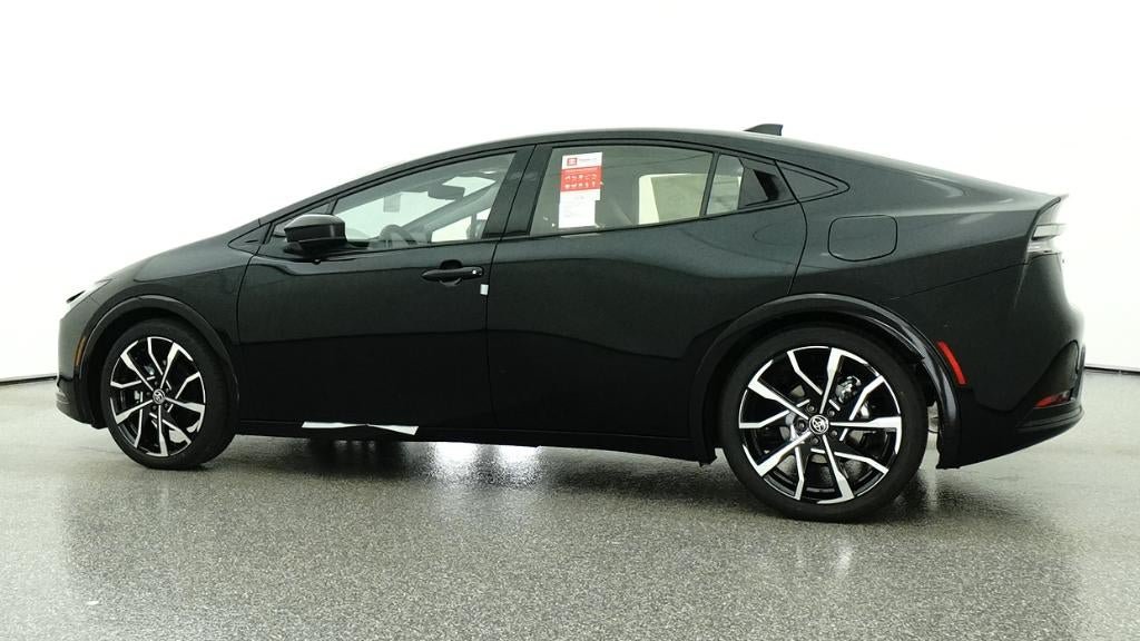 New 2026 Toyota Prius Plug-In Hybrid FWD image 53