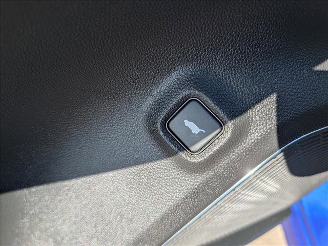 Used 2023 Acura MDX A-Spec image 36