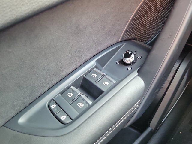 Certified 2024 Audi SQ5 Prestige AWD/4WD image 19