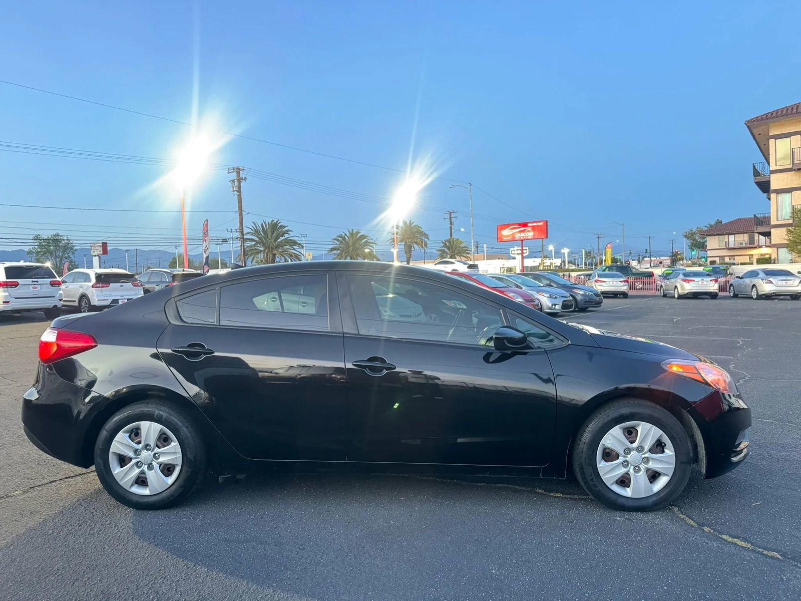 Used 2016 Kia Forte LX FWD image 10