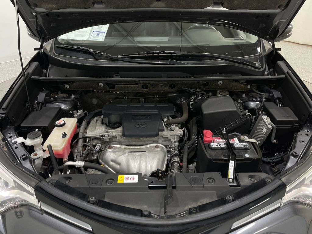 Used 2017 Toyota RAV4 Limited image 26