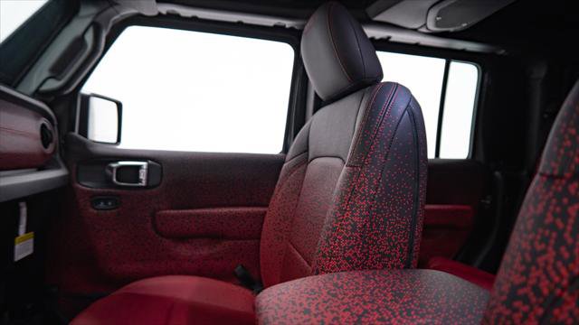 Used 2025 Jeep Gladiator Sport image 30