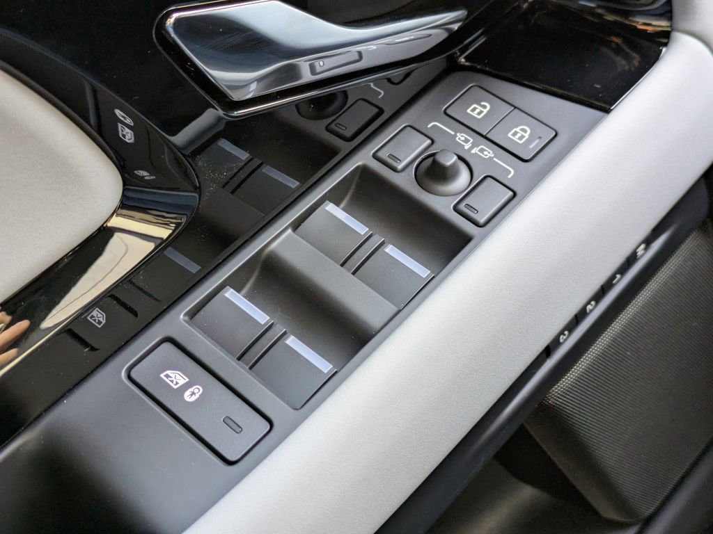 New 2026 Land Rover Range Rover Evoque Dynamic SE image 26