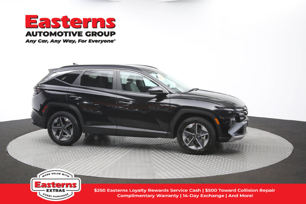 Used 2025 Hyundai Tucson SEL FWD image 46