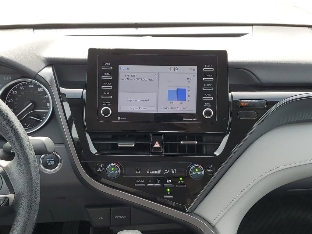 Used 2024 Toyota Camry LE w/ Convenience Package image 27