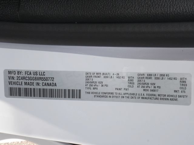 New 2027 Chrysler Pacifica Limited w/ S Appearance Package AWD/4WD image 30