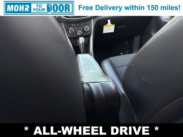 Used 2022 Chevrolet Trax LT w/ Driver Confidence Package AWD/4WD image 37