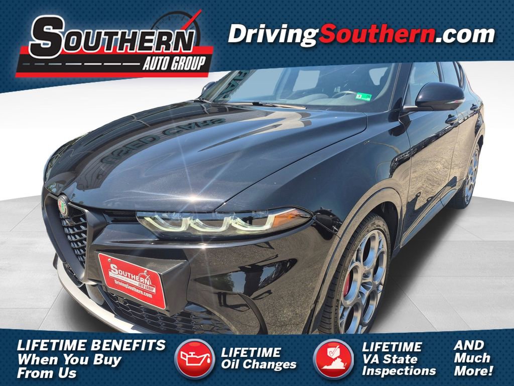 Used 2024 Alfa Romeo Tonale Veloce AWD/4WD image 1