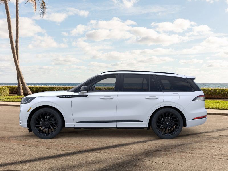 New 2025 Lincoln Aviator Reserve w/ Luxury Package image 3
