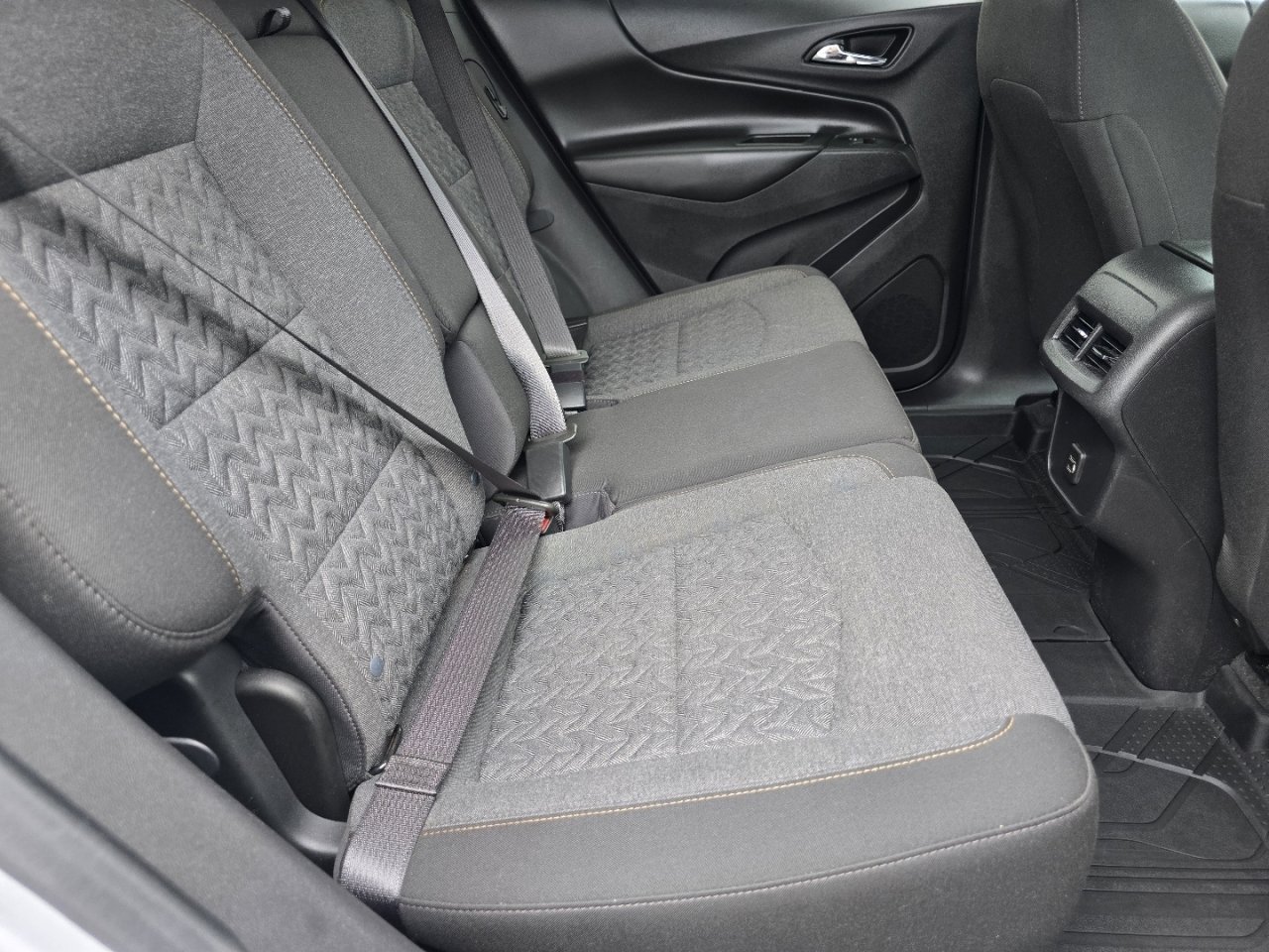 Used 2022 Chevrolet Equinox LT w/ LPO, Floor Liner Package image 12