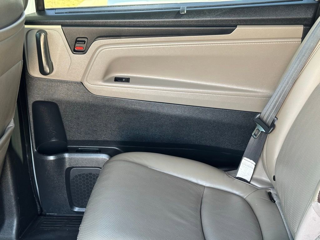 Used 2023 Honda Odyssey Elite image 25
