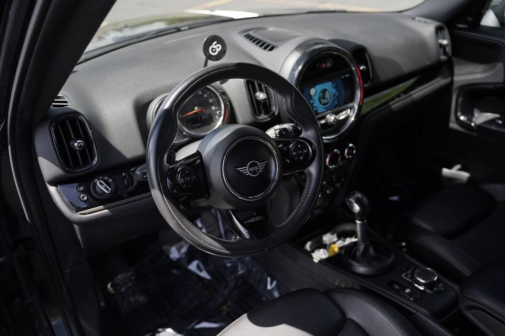 Used 2019 MINI Cooper Countryman S w/ Yin Yang Edition AWD/4WD image 9