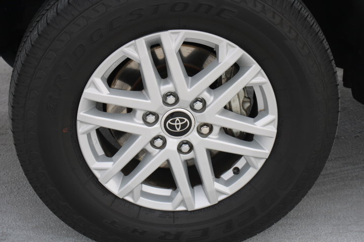 Used 2024 Toyota Tundra SR5 w/ SR5 Premium Package RWD image 10