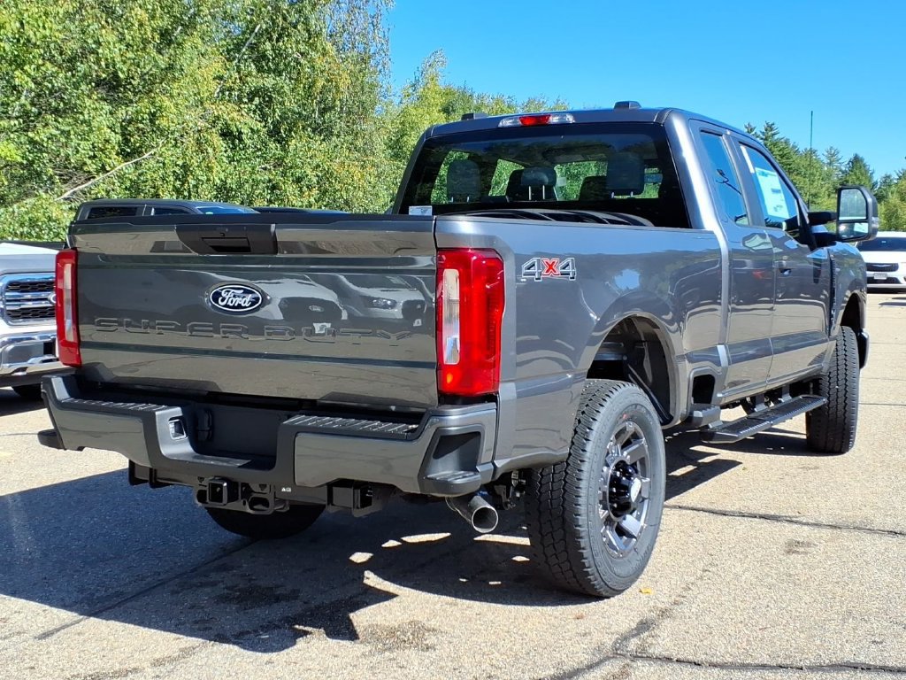 New 2027 Ford F250 XL w/ STX Appearance Package AWD/4WD image 5