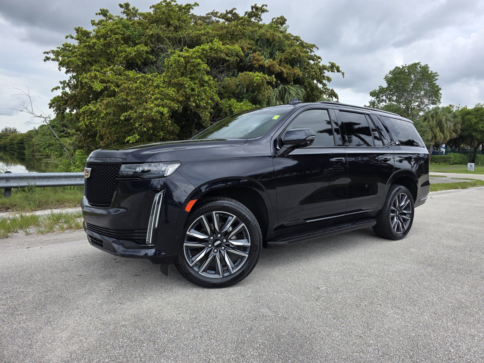 Used 2023 Cadillac Escalade Sport