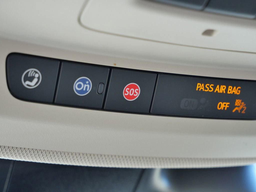 Used 2022 Buick Envision Essence w/ Technology Package I image 50