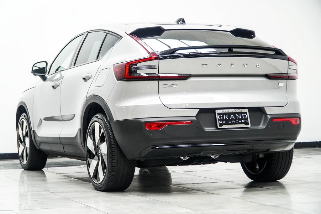 Used 2023 Volvo C40 P8 Recharge Ultimate AWD/4WD image 12