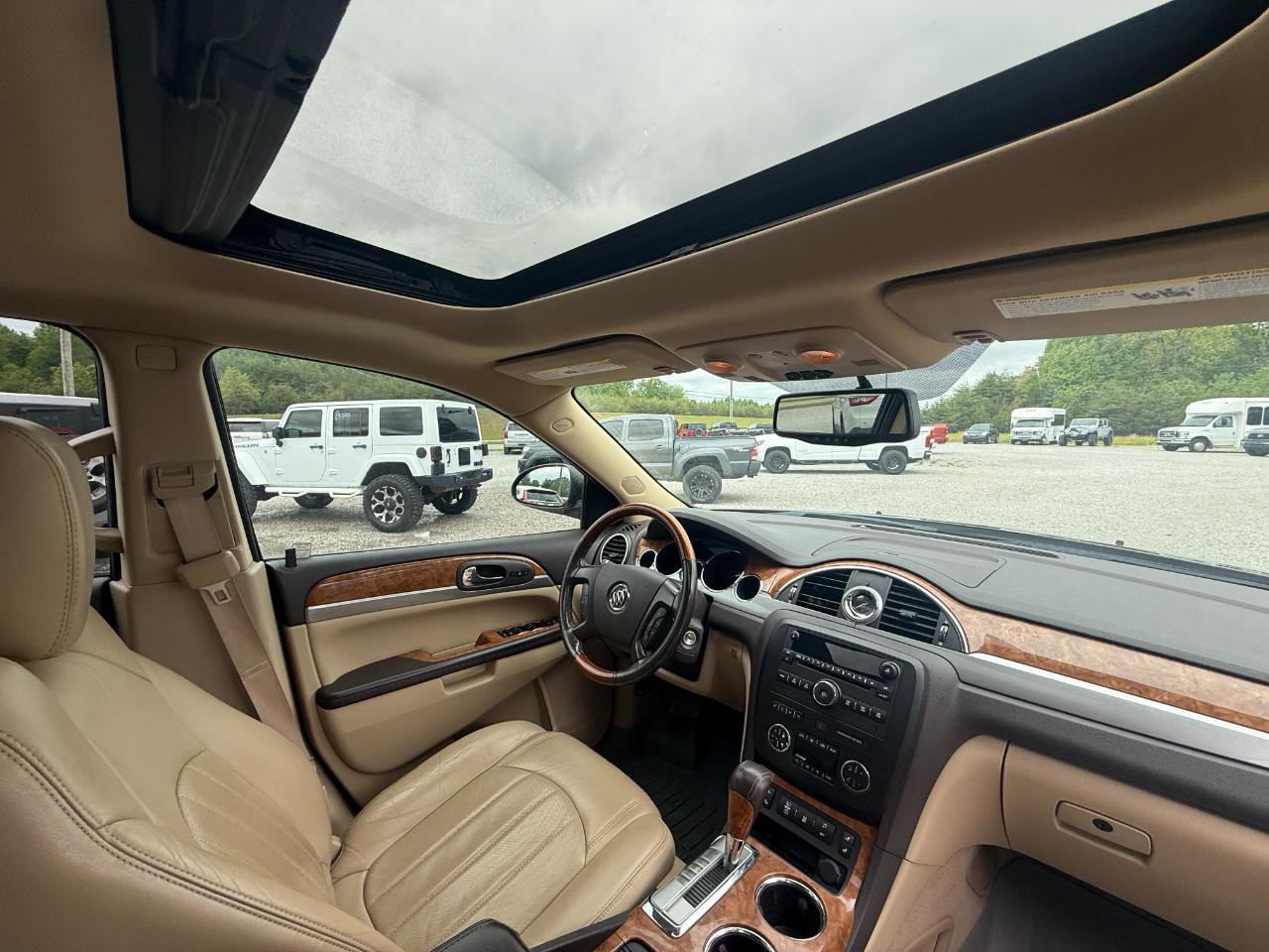 Used 2012 Buick Enclave Leather FWD image 7