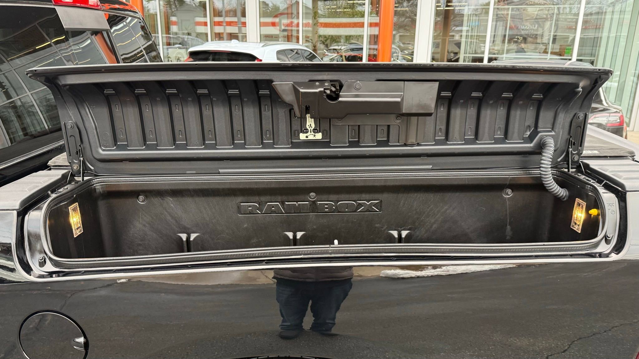 Used 2015 RAM 1500 Sport image 21