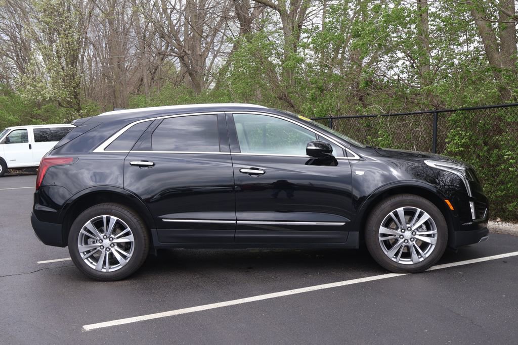 Used 2023 Cadillac XT5 Premium Luxury image 11