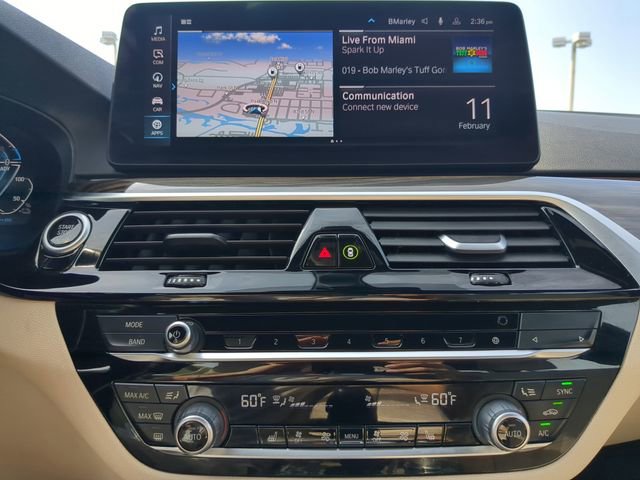 Used 2023 BMW 530e xDrive image 25