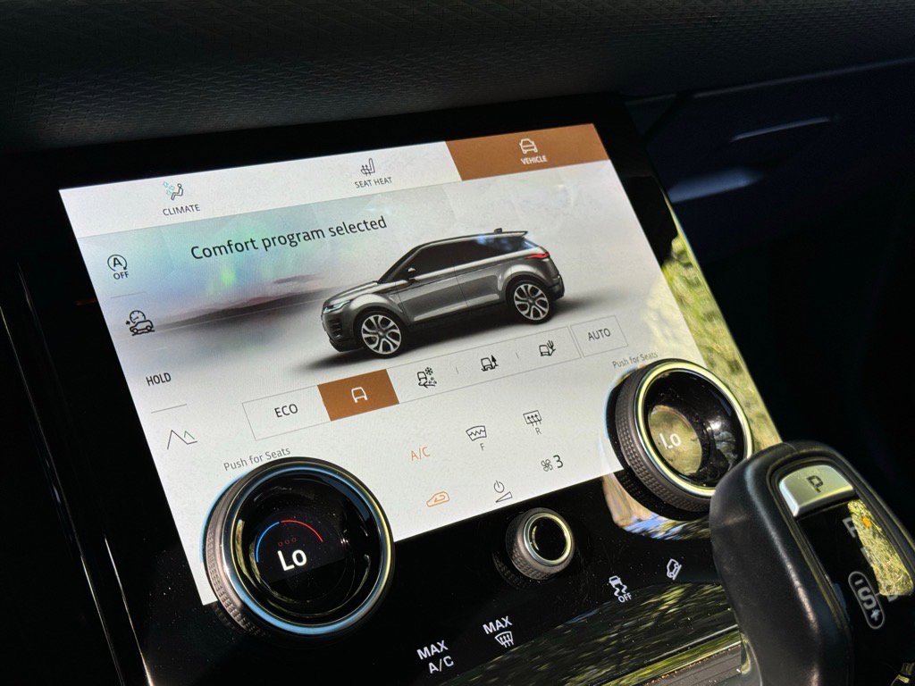 Used 2023 Land Rover Range Rover Evoque R-Dynamic S image 14