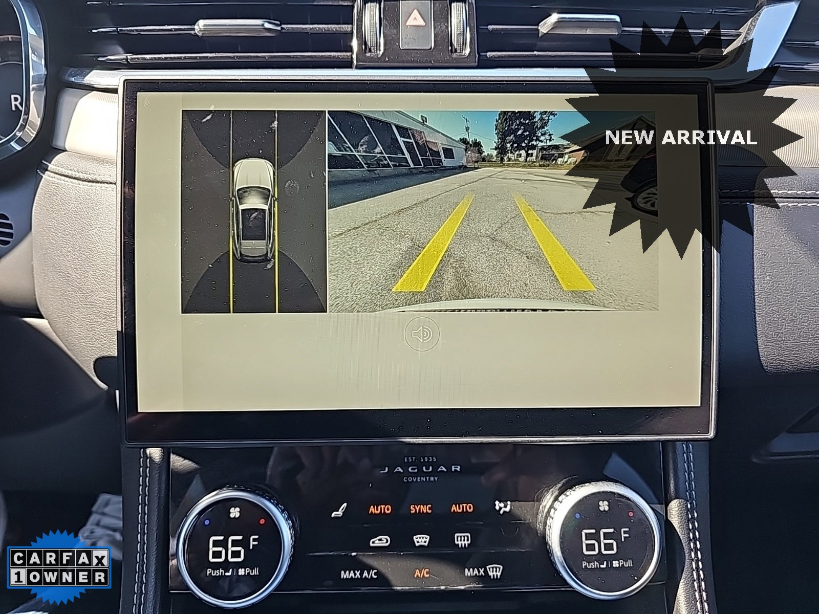 Used 2025 Jaguar F-PACE R-Dynamic S image 14