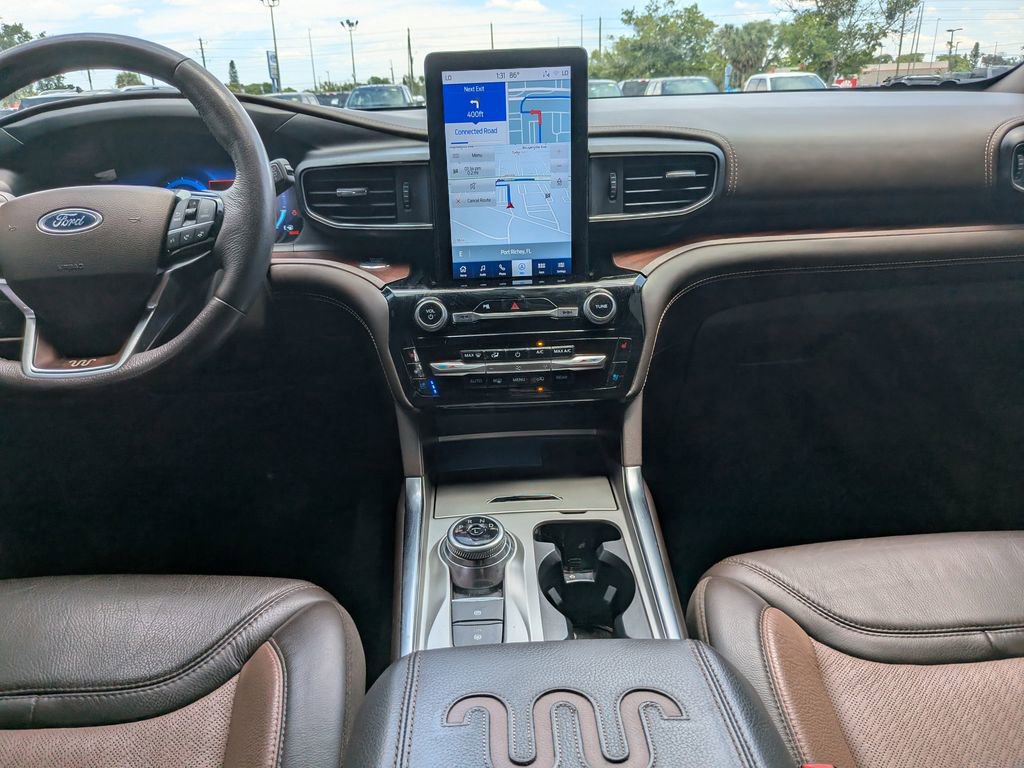 Certified 2024 Ford Explorer King Ranch w/ Technology Package RWD image 17