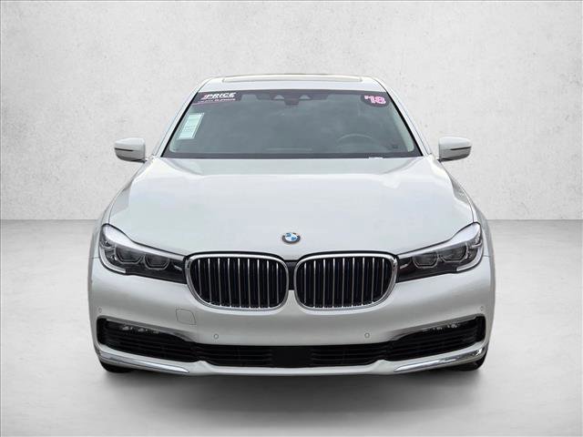 Used 2018 BMW 740e xDrive video 2