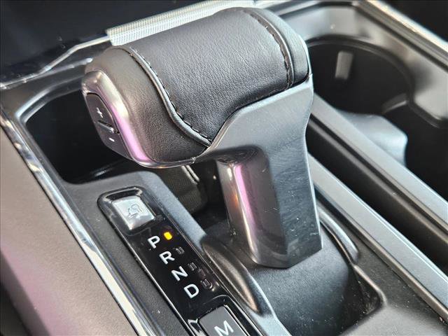 Used 2025 Ford F150 Lariat w/ FX4 Off-Road Package image 14