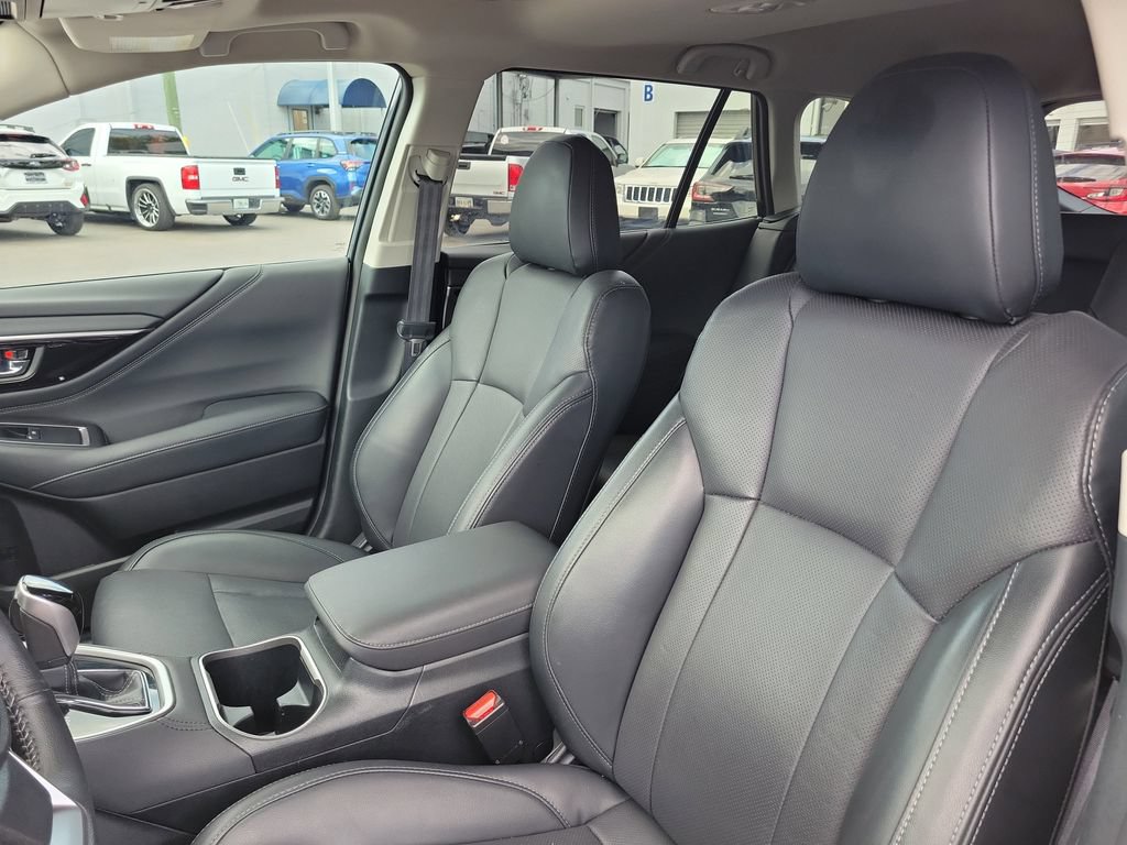 Used 2024 Subaru Outback Limited AWD/4WD image 22